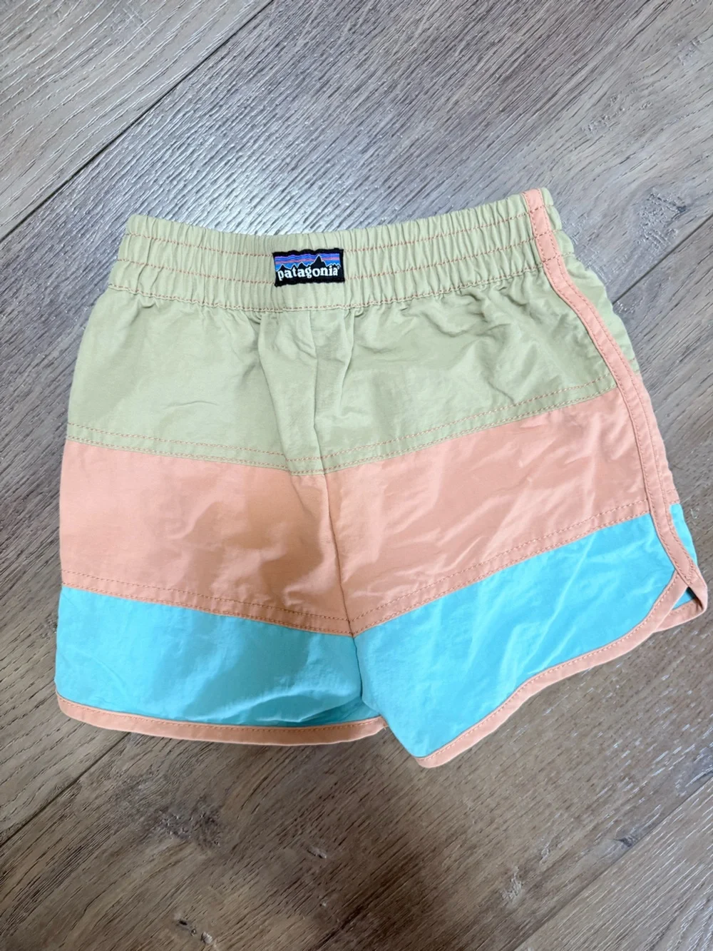Patagonia baby board shorts 4T